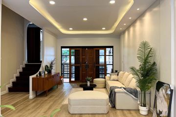 6 Bedroom Townhouse for rent in Khlong Tan Nuea, Bangkok