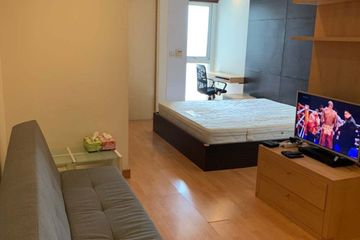 Condo for rent in Phra Khanong, Bangkok near BTS Ekkamai