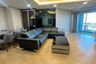 3 Bedroom Condo for rent in Belle Grand Rama 9, Huai Khwang, Bangkok near MRT Phra Ram 9