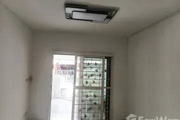 3 Bedroom Townhouse for rent in Lak Song, Bangkok