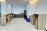 Office for rent in Huai Khwang, Bangkok near MRT Phra Ram 9