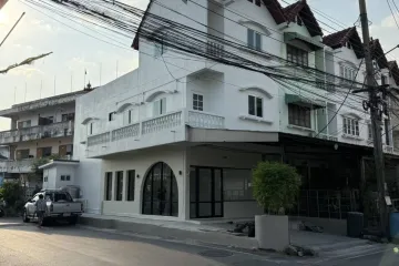 3 Bedroom Townhouse for rent in Bang Mueang Mai, Samut Prakan