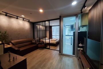 1 Bedroom Condo for rent in Thung Wat Don, Bangkok near BTS Saphan Taksin
