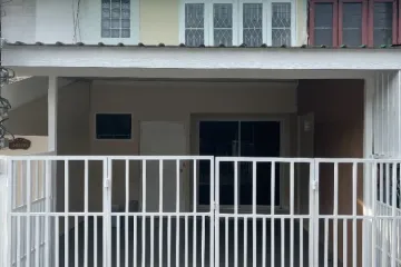 3 Bedroom Townhouse for rent in Karnkeha Thasai, Thung Song Hong, Bangkok