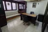 2 Bedroom Commercial for rent in Chakkrawat, Bangkok near MRT Sam Yot