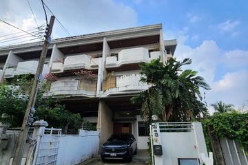 4 Bedroom House for rent in Bang Chak, Bangkok near BTS Bang Chak