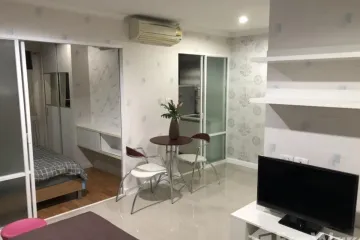 1 Bedroom Condo for rent in Huai Khwang, Bangkok near MRT Phra Ram 9