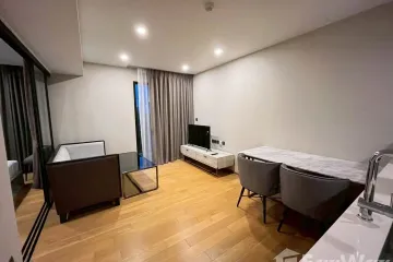 1 Bedroom Condo for rent in Lumpini, Bangkok near BTS Chit Lom