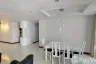 3 Bedroom Condo for rent in Khlong Toei Nuea, Bangkok near MRT Phetchaburi