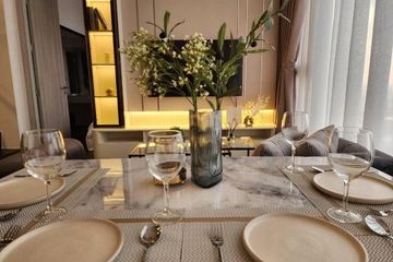 2 Bedroom Condo for rent in Maha Phruettharam, Bangkok near MRT Hua Lamphong