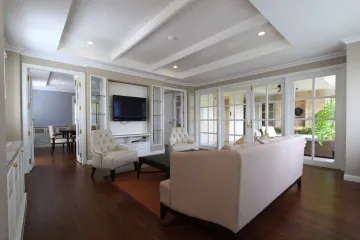 3 Bedroom Condo for rent in Khlong Tan Nuea, Bangkok near BTS Thong Lo