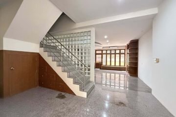 5 Bedroom Townhouse for rent in Bang Na, Bangkok near BTS Bang Na