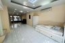 4 Bedroom Townhouse for rent in Moo Baan Chicha Castle, Khlong Toei Nuea, Bangkok near MRT Phetchaburi