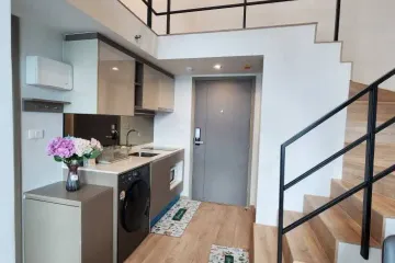 2 Bedroom Condo for rent in Huai Khwang, Bangkok near MRT Phra Ram 9