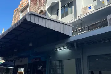 3 Bedroom Townhouse for rent in Khlong Tan, Bangkok near BTS Phrom Phong