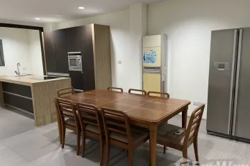 3 Bedroom Townhouse for rent in Chong Nonsi, Bangkok