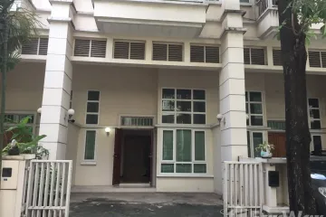 3 Bedroom Townhouse for rent in Bang Chak, Bangkok near BTS On Nut