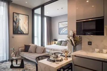 1 Bedroom Condo for rent in Bang Kapi, Bangkok near MRT Phetchaburi