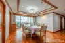 3 Bedroom Condo for rent in Lee House Apartment, Khlong Tan Nuea, Bangkok