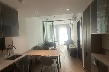 2 Bedroom Condo for rent in Maha Phruettharam, Bangkok near MRT Hua Lamphong