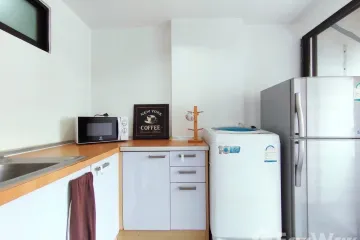 1 Bedroom Condo for rent in Thung Maha Mek, Bangkok near BTS Sala Daeng