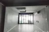 5 Bedroom Commercial for rent in Silom, Bangkok near BTS Chong Nonsi