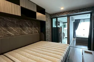 1 Bedroom Condo for rent in Khlong Thanon, Bangkok near BTS Sai Yud