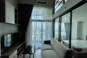 2 Bedroom Condo for rent in Huai Khwang, Bangkok near MRT Phra Ram 9