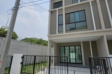 4 Bedroom House for rent in Hua Mak, Bangkok