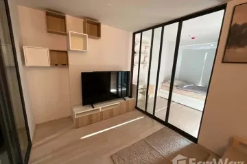 1 Bedroom Condo for rent in Sam Sen Nai, Bangkok near MRT Rang Nam