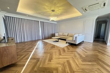 4 Bedroom Condo for rent in Khlong Tan Nuea, Bangkok