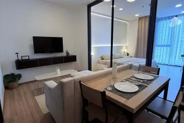 1 Bedroom Condo for rent in Thanon Phaya Thai, Bangkok near Airport Rail Link Ratchaprarop
