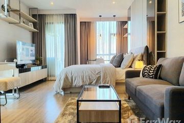 Condo for rent in Khlong Tan Nuea, Bangkok near BTS Ekkamai
