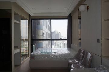 Condo for rent in Si Phraya, Bangkok near MRT Sam Yan