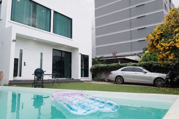 6 Bedroom House for rent in Bang Na, Bangkok