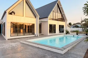 6 Bedroom House for sale in Nong Prue, Chonburi