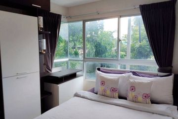 2 Bedroom Condo for rent in Sam Sen Nai, Bangkok