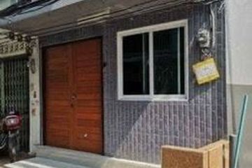 1 Bedroom House for rent in Thung Wat Don, Bangkok near BTS Surasak