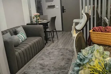 1 Bedroom Condo for rent in Si Phraya, Bangkok near MRT Sam Yan