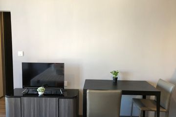 Condo for rent in Thanon Phaya Thai, Bangkok near MRT Rang Nam