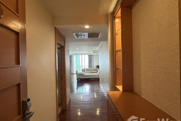 3 Bedroom Condo for rent in Khlong Tan Nuea, Bangkok near BTS Phrom Phong