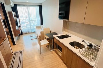 1 Bedroom Condo for rent in Thung Wat Don, Bangkok near BTS Saphan Taksin