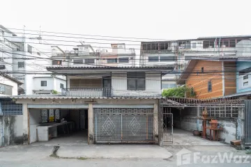 3 Bedroom House for rent in Nong Bon, Bangkok near MRT Si Udom