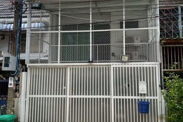 2 Bedroom Townhouse for rent in Bang Chak, Bangkok near BTS Bang Chak