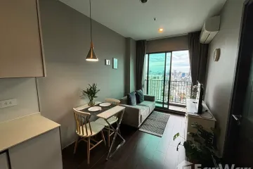 1 Bedroom Condo for rent in C Ekkamai, Khlong Tan Nuea, Bangkok near BTS Ekkamai