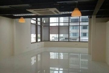 Office for rent in The Emporio Place, Khlong Tan, Bangkok near BTS Phrom Phong
