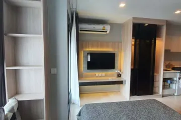 Condo for rent in Lumpini, Bangkok near BTS Ploen Chit