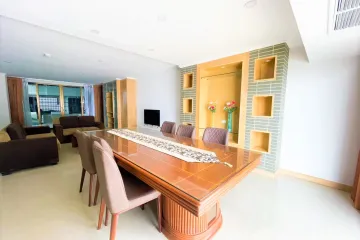 3 Bedroom Condo for rent in Supalai Place, Khlong Tan Nuea, Bangkok near BTS Phrom Phong