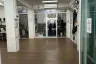Commercial for rent in Thung Phaya Thai, Bangkok near MRT Yommarat