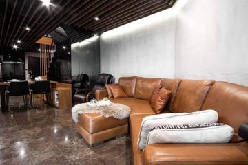 3 Bedroom Condo for rent in Huai Khwang, Bangkok near MRT Phra Ram 9